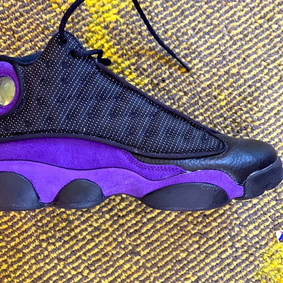 Jordan 13 court purple size 6.5y - Picture 1 of 3